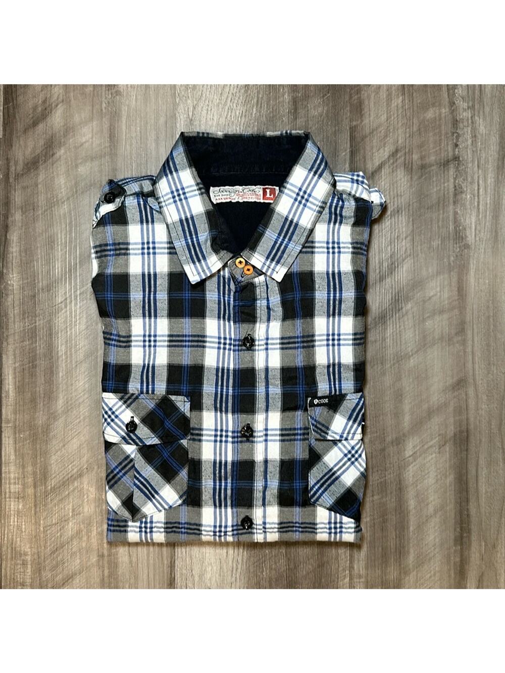 Sovereign Code Long Sleeve Button Down Shirt - Large